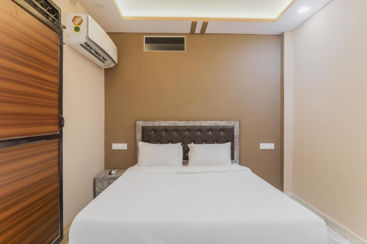 Oyo Tripureswari Guest House Puri Exterior photo